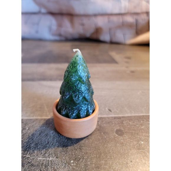 Pine tree candle xmas decor figure - Picture 1 of 4